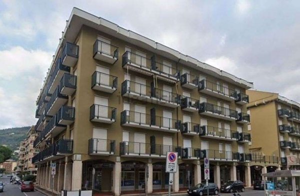 appartamento in vendita ad Andora