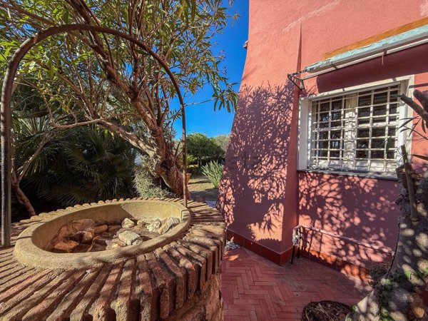 casa indipendente in vendita ad Andora