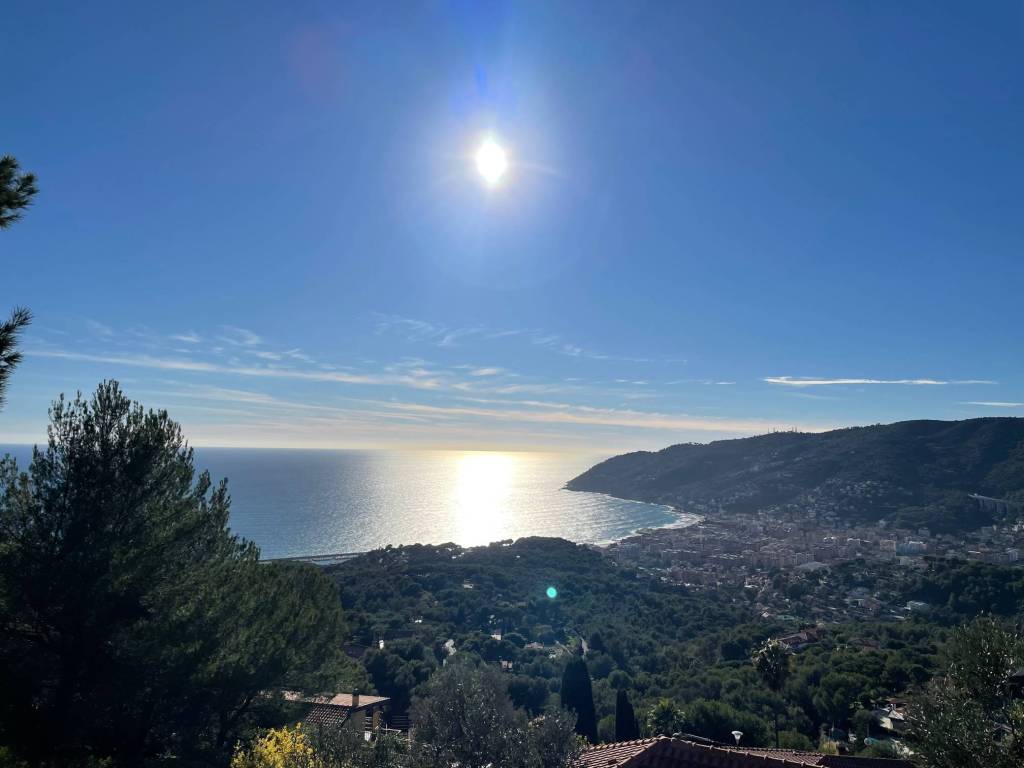 appartamento in vendita ad Andora