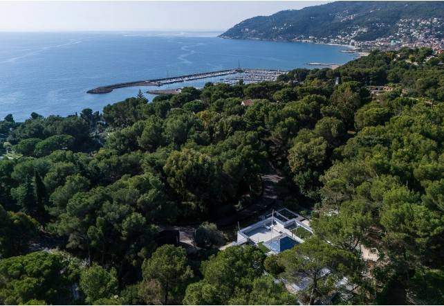 casa indipendente in vendita ad Andora