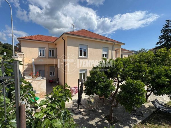 appartamento in vendita ad Andora