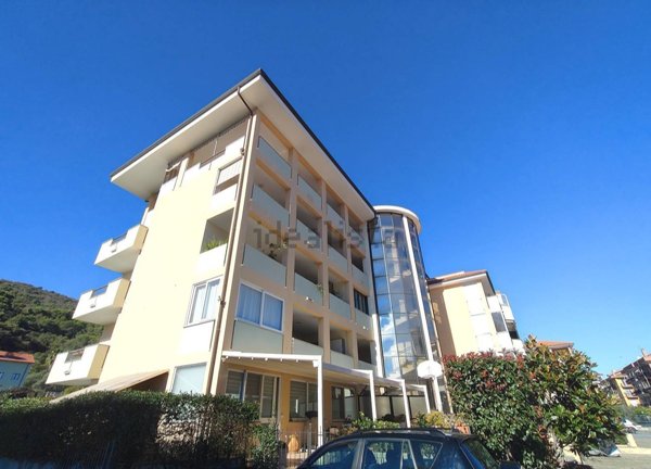 appartamento in vendita ad Andora