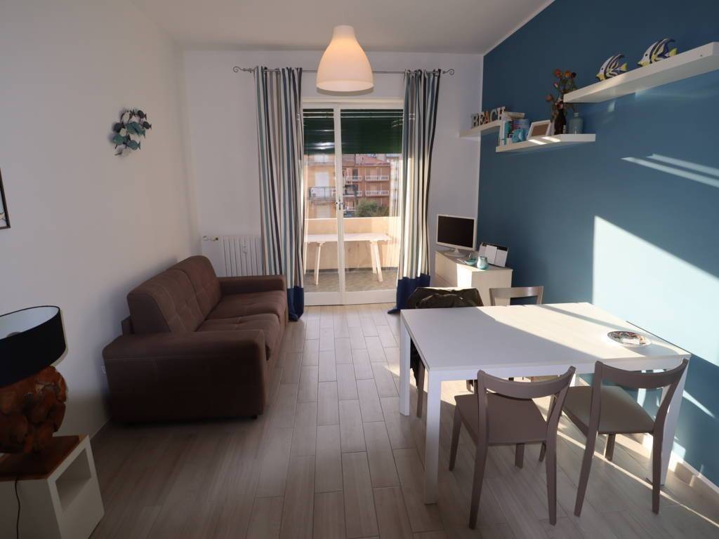 appartamento in vendita ad Andora