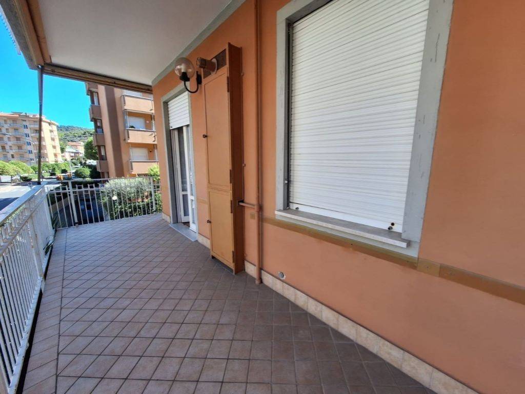 appartamento in vendita ad Andora