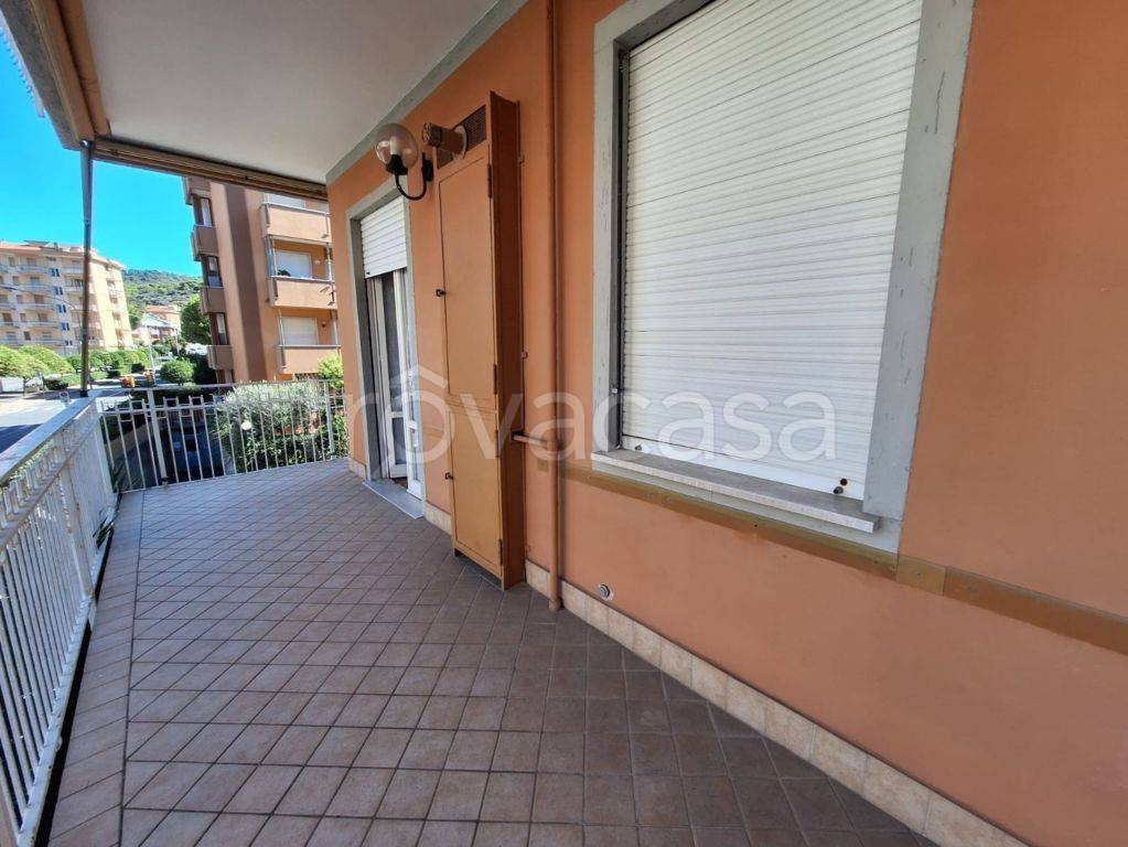 appartamento in vendita ad Andora