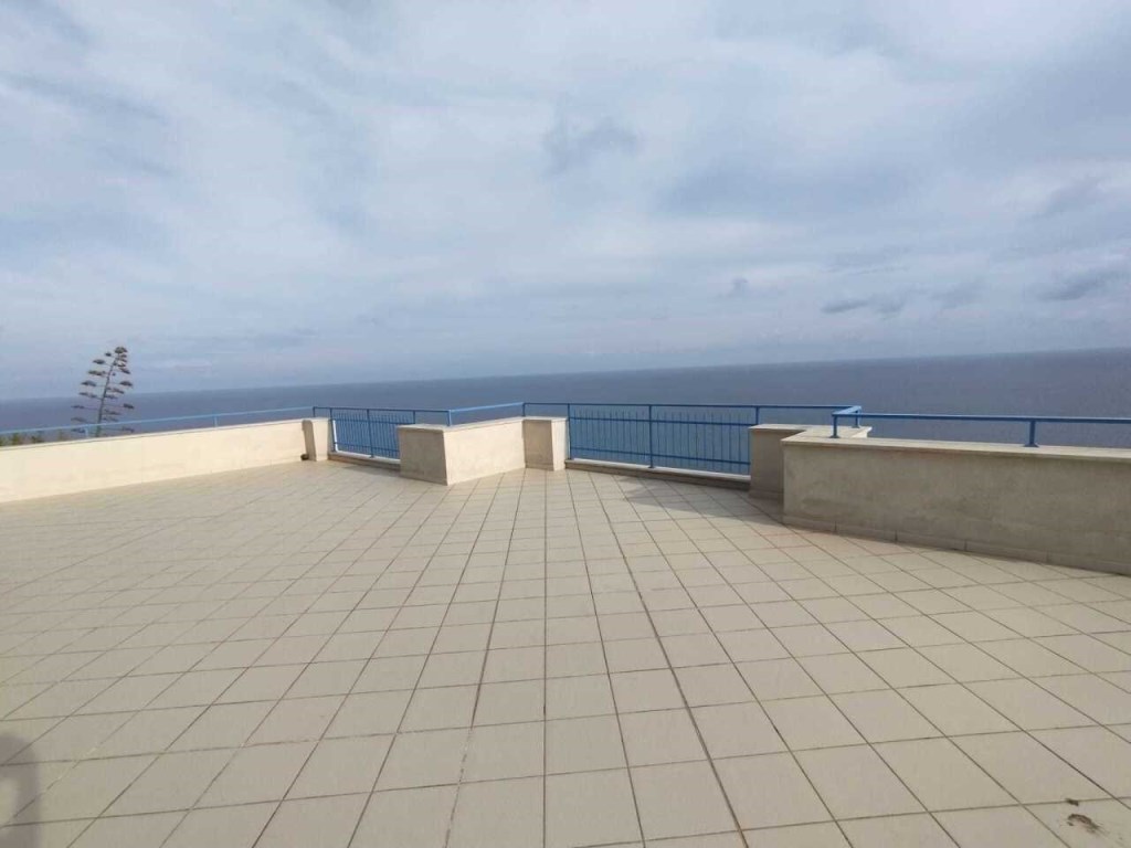 casa indipendente in vendita ad Andora