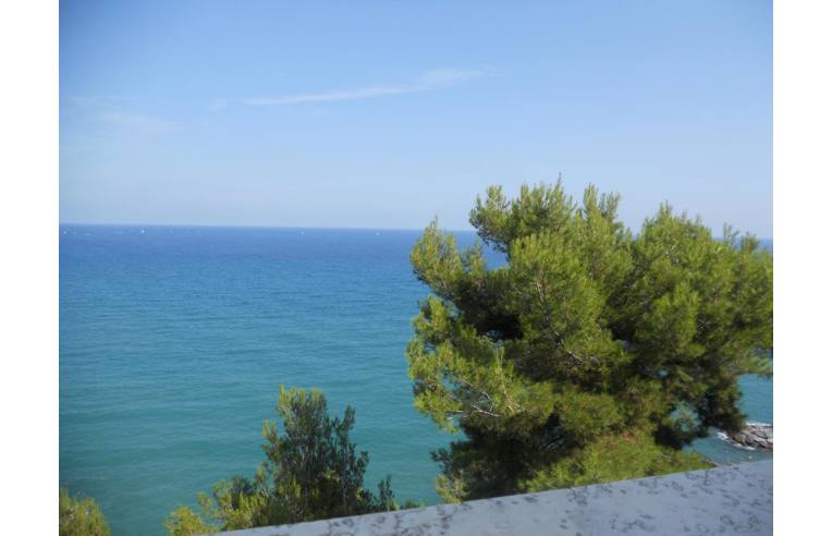 casa indipendente in vendita ad Andora