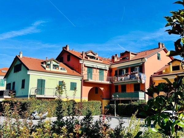 appartamento in vendita ad Andora in zona Molino
