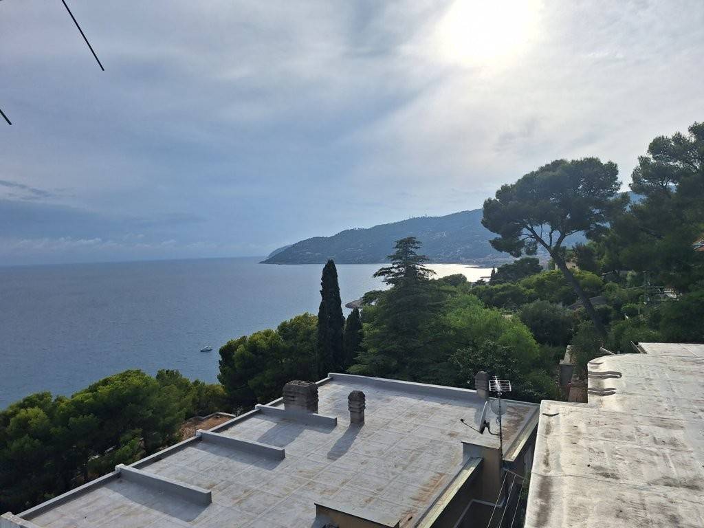 casa indipendente in vendita ad Andora