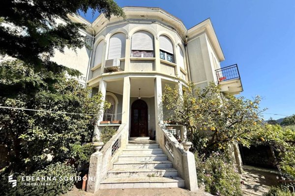 casa indipendente in vendita ad Andora