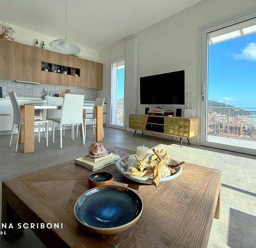 casa indipendente in vendita ad Andora in zona Rollo