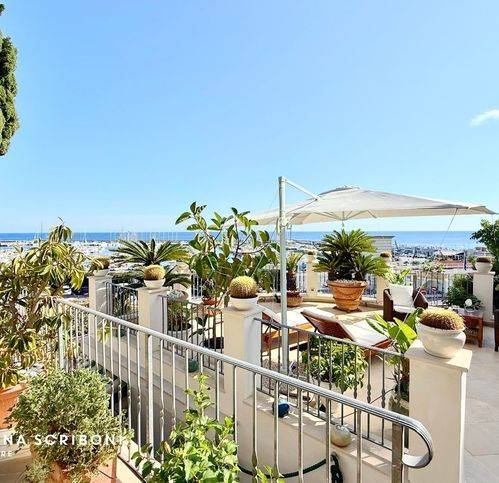 casa indipendente in vendita ad Andora