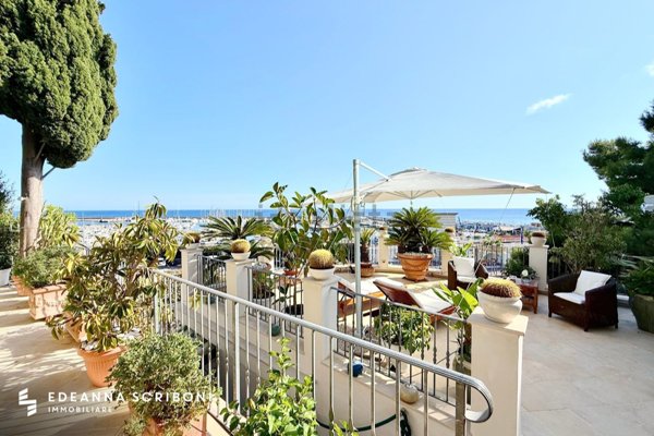 casa indipendente in vendita ad Andora