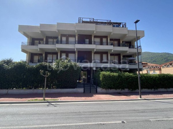 appartamento in vendita ad Andora