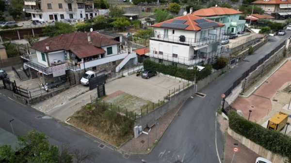 appartamento in vendita ad Andora