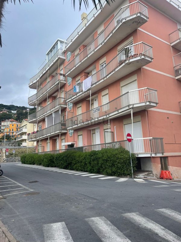 appartamento in vendita ad Andora