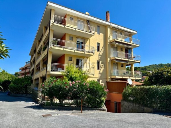 appartamento in vendita ad Andora