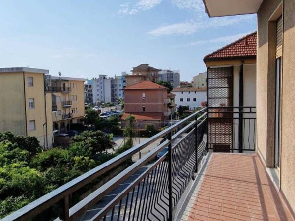 appartamento in vendita ad Andora