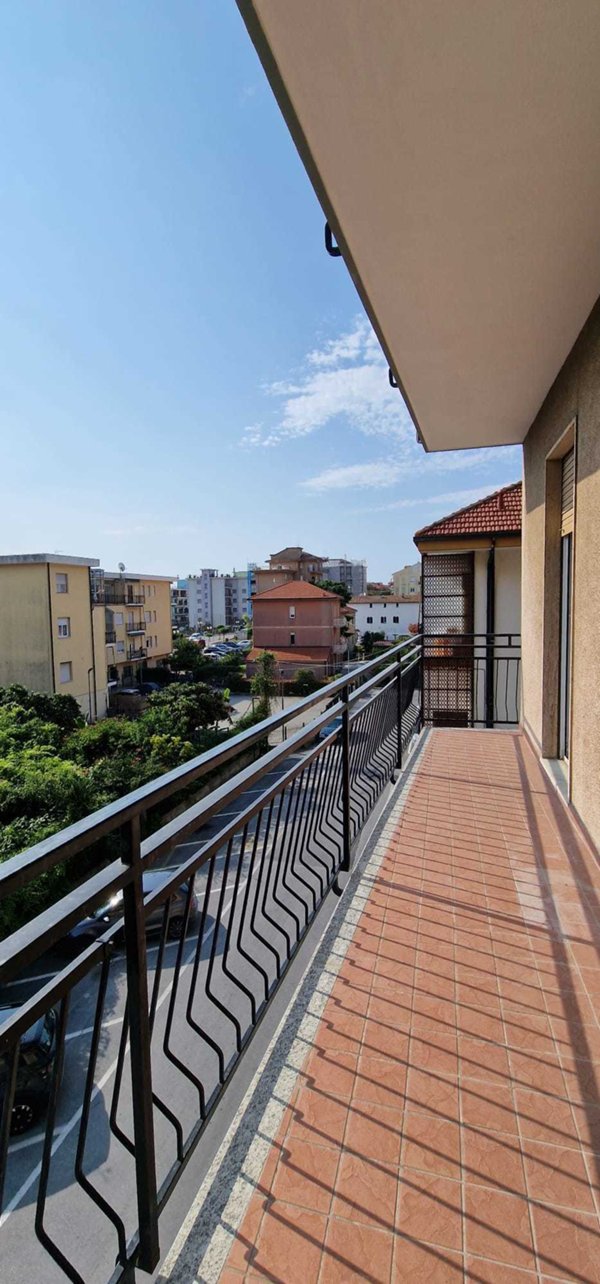 appartamento in vendita ad Andora