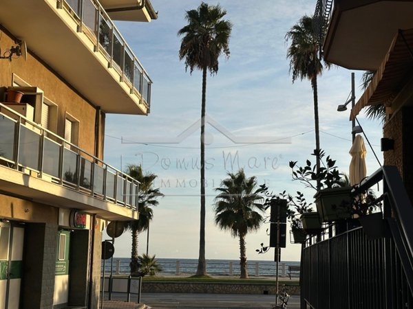 casa indipendente in vendita ad Andora