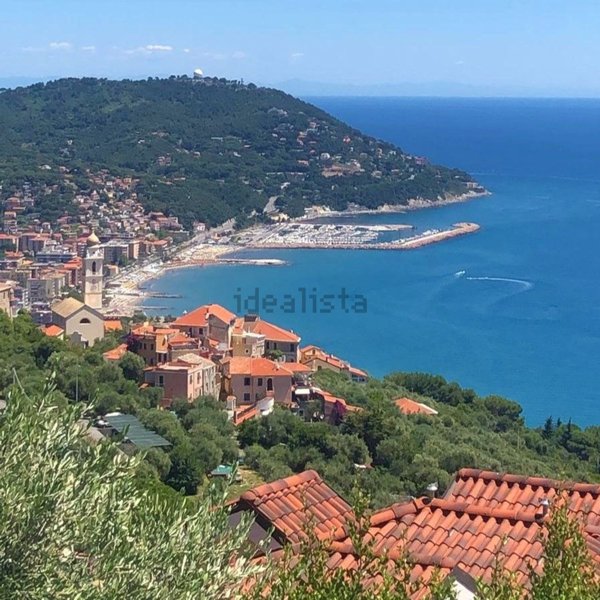 appartamento in vendita ad Andora