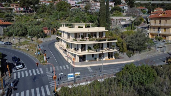 appartamento in vendita ad Andora