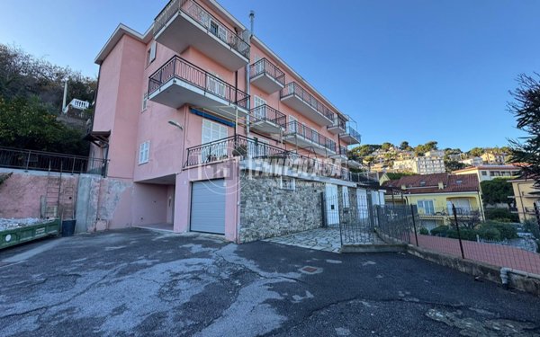 appartamento in vendita ad Andora