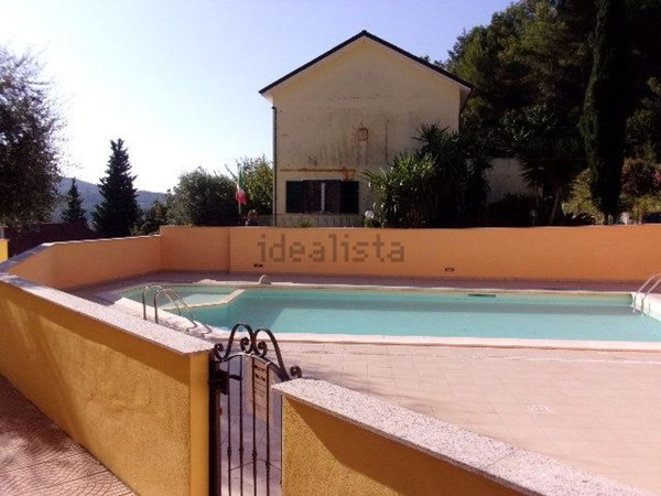 appartamento in vendita ad Andora