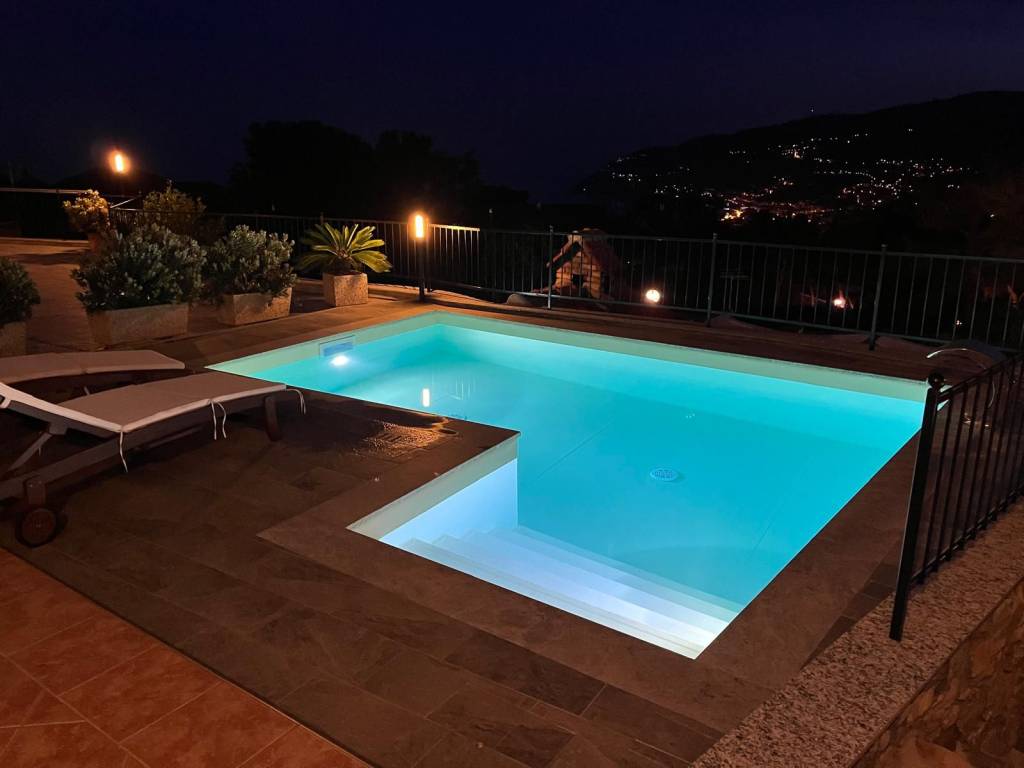 appartamento in vendita ad Andora