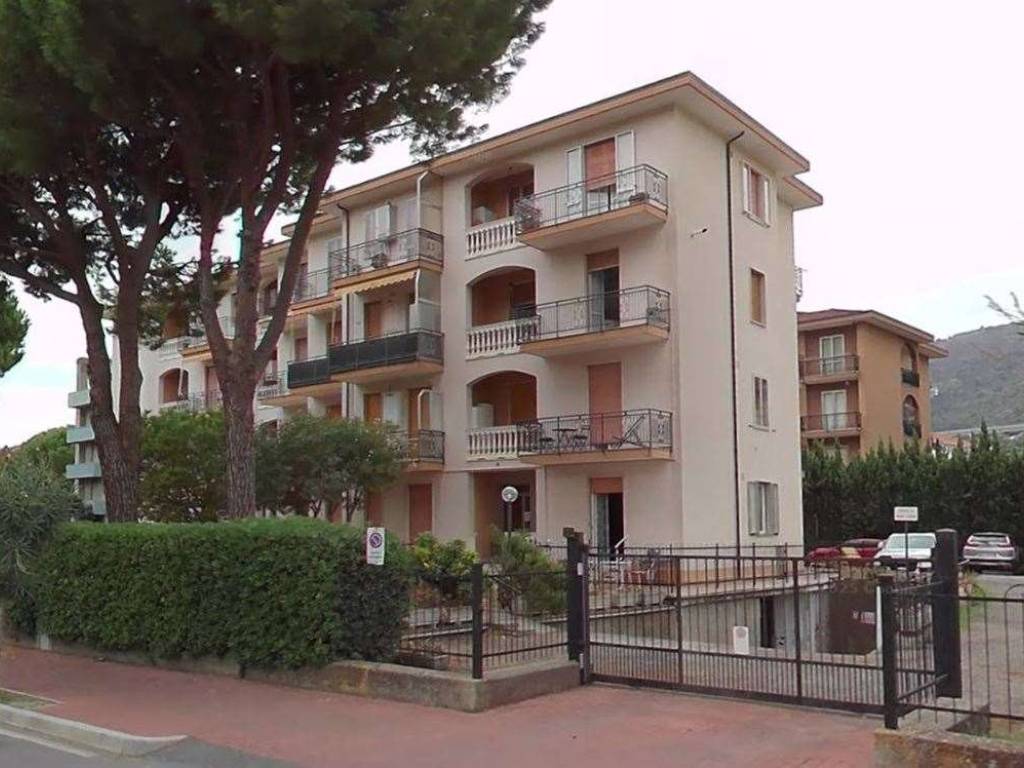 appartamento in vendita ad Andora