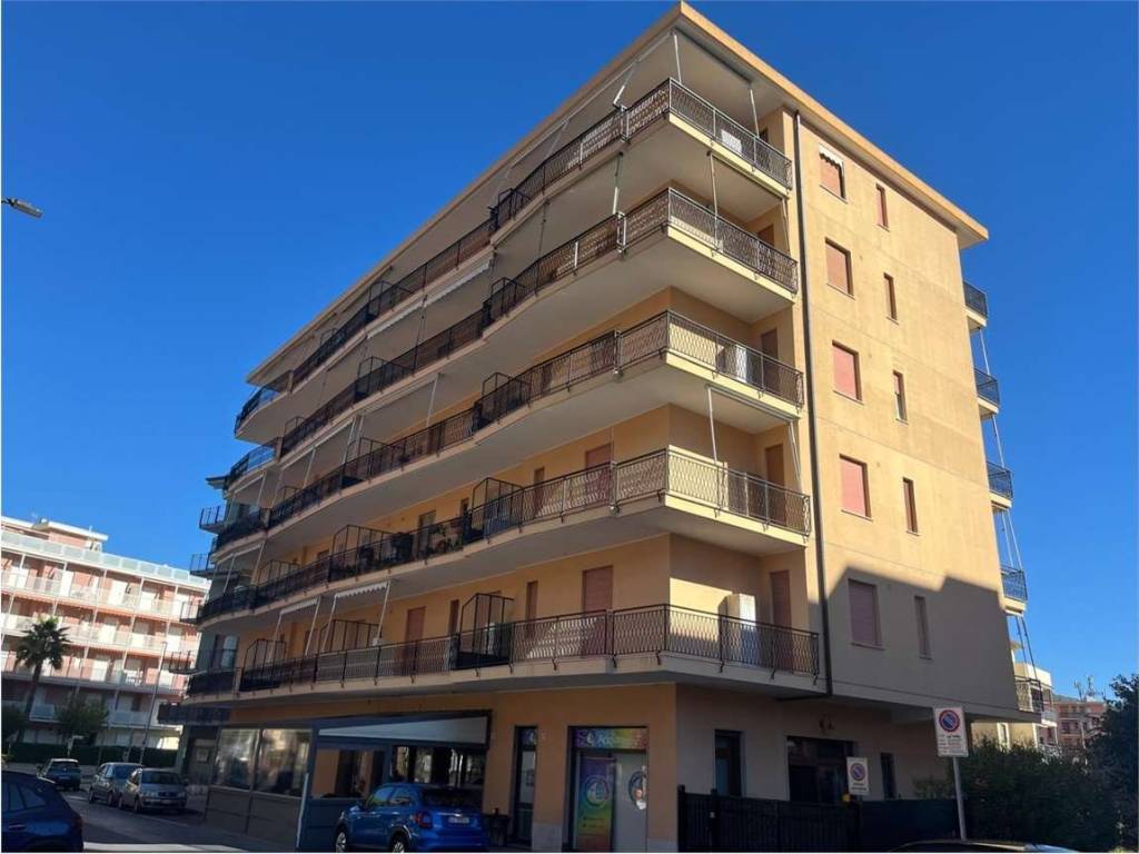 appartamento in vendita ad Andora