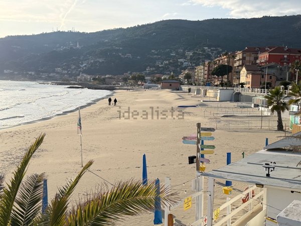 appartamento in vendita ad Andora