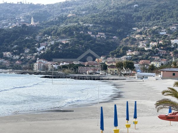 appartamento in vendita ad Andora