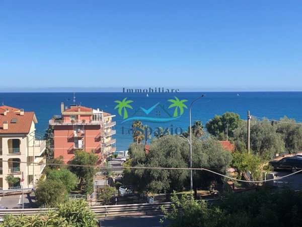 appartamento in vendita ad Andora