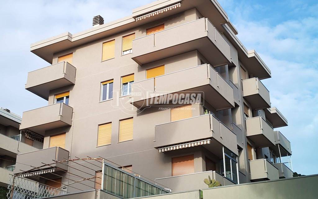 appartamento in vendita ad Andora