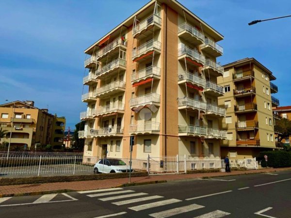 appartamento in vendita ad Andora