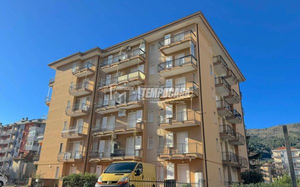 appartamento in vendita ad Andora