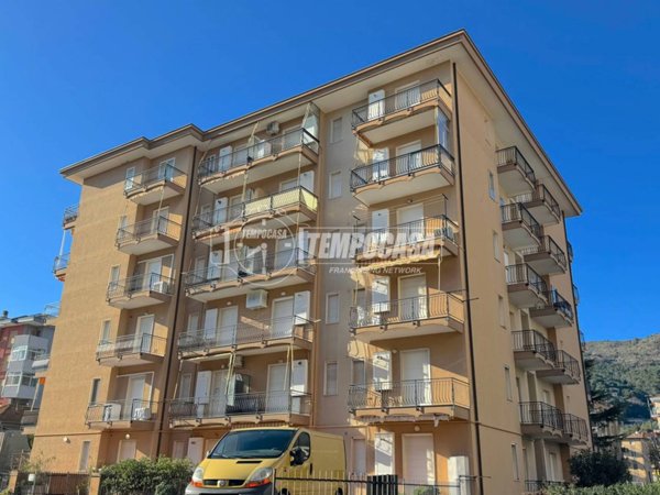 appartamento in vendita ad Andora