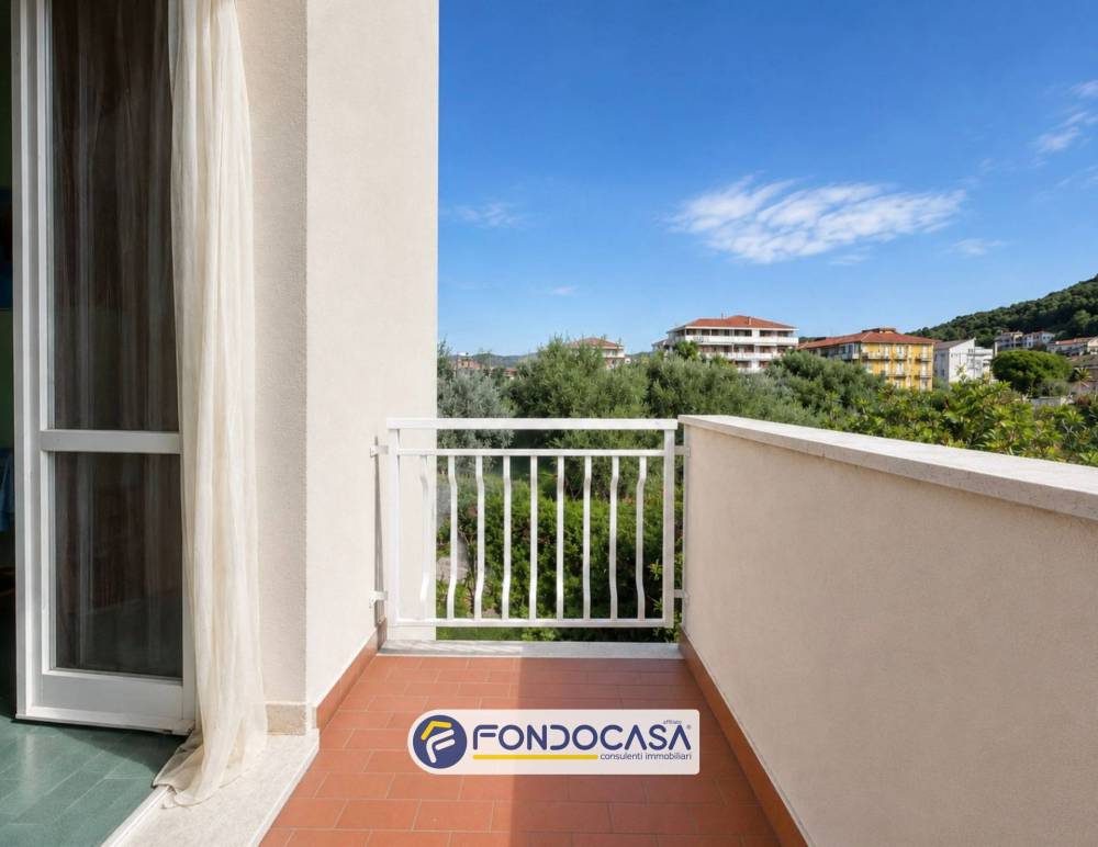 appartamento in vendita ad Andora