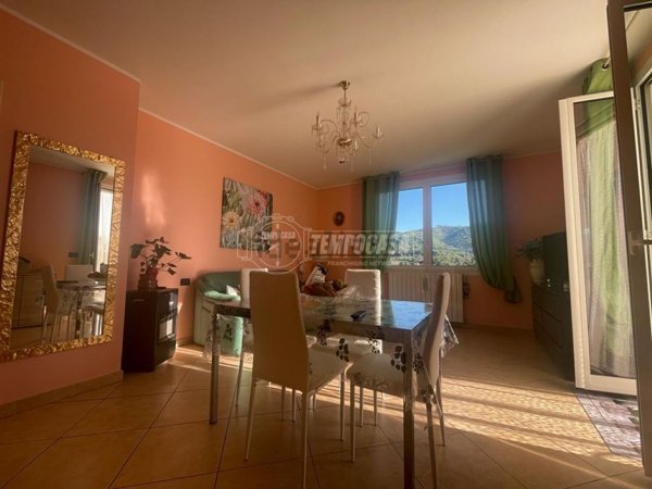 casa indipendente in vendita ad Andora