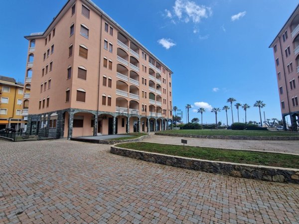 appartamento in vendita ad Andora