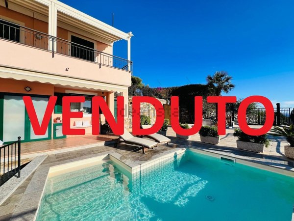 appartamento in vendita ad Andora
