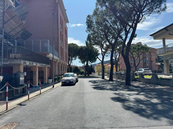 appartamento in vendita ad Andora