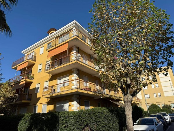 appartamento in vendita ad Andora