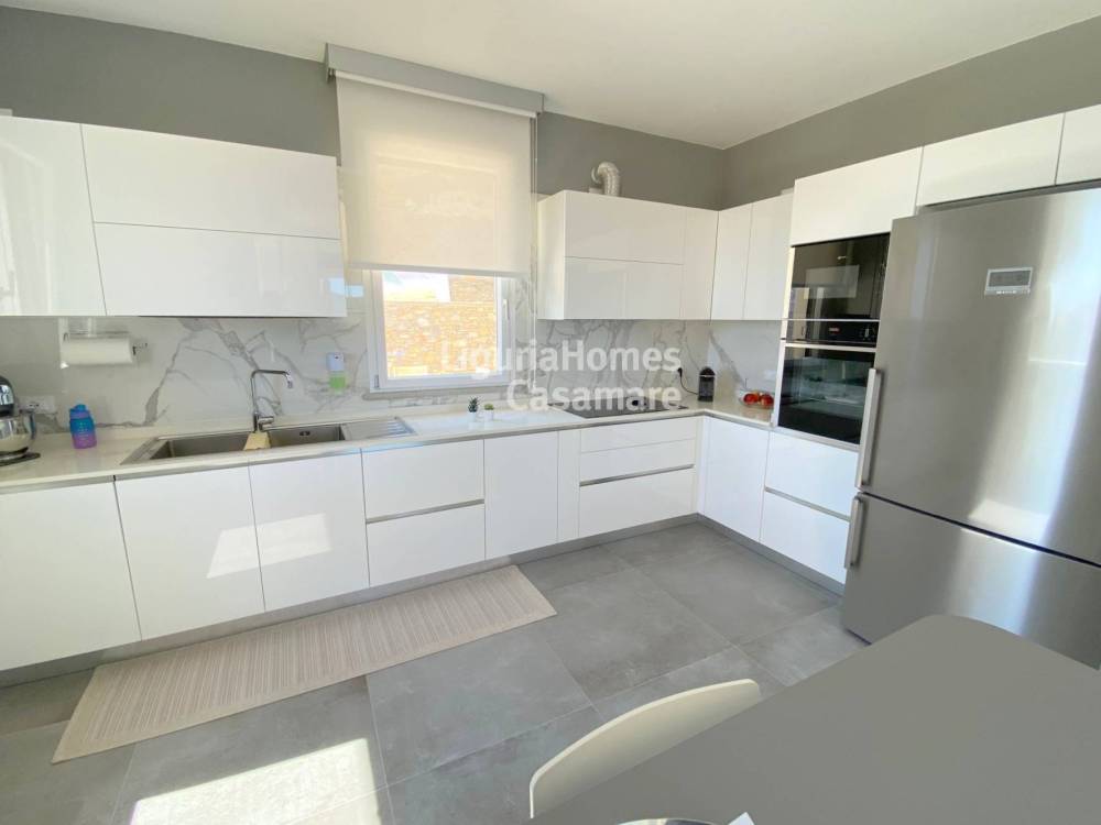 casa indipendente in vendita ad Andora in zona Conna