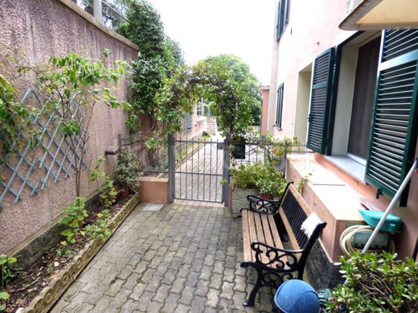 appartamento in vendita ad Andora in zona Rollo