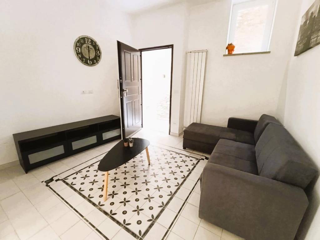 appartamento in vendita ad Andora in zona Molino