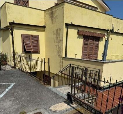 appartamento in vendita ad Andora in zona Rollo