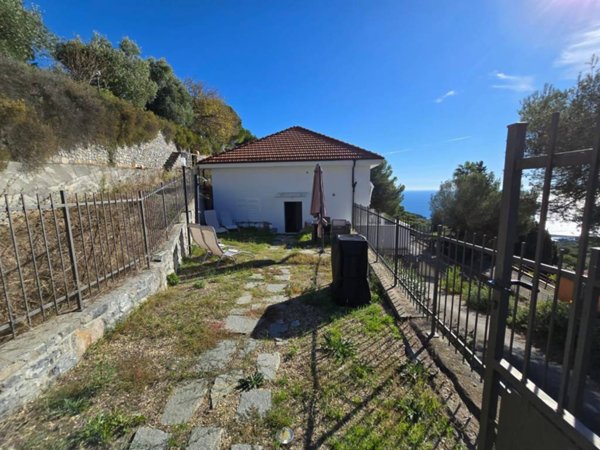 appartamento in vendita ad Andora