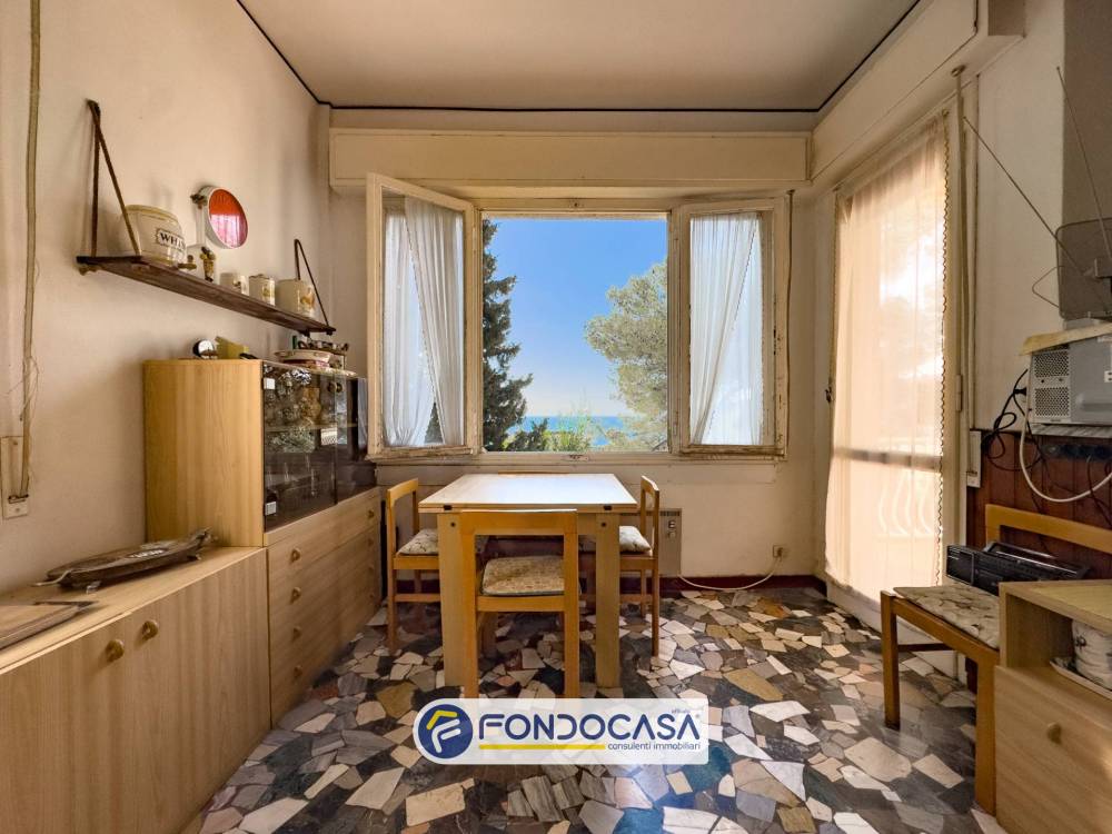 casa indipendente in vendita ad Andora